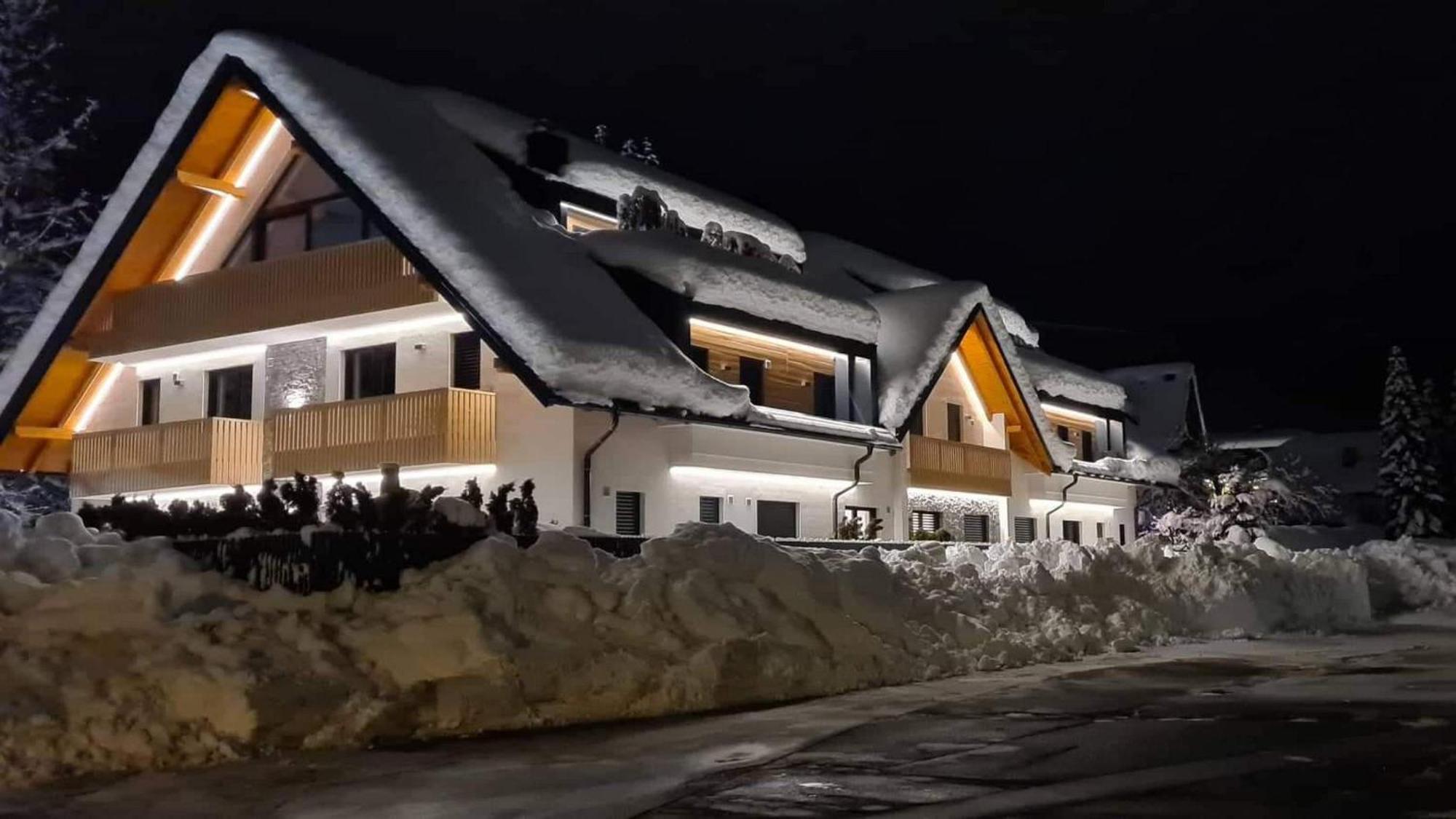 Vila Mojca Apartments Jasna & Jelka Kranjska Gora Esterno foto